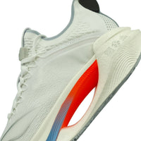 Li-Ning Shadow  Essential White/Silver